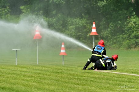 Młodzieżowe Zawody Sportowo-Pożarnicze powiatu sandomierskiego